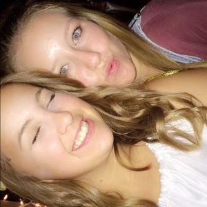 Meet your Posher, Katelyn