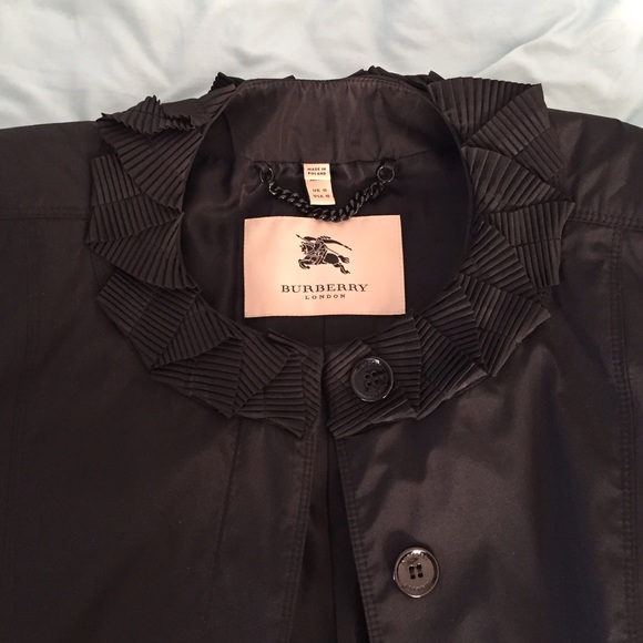 Burberry black jacket, size 10 - Picture 3 of 4