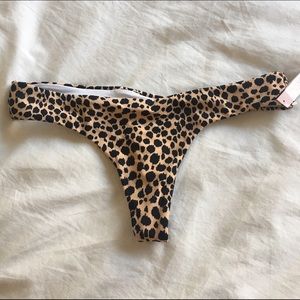 Victoria's Secret itsy thong