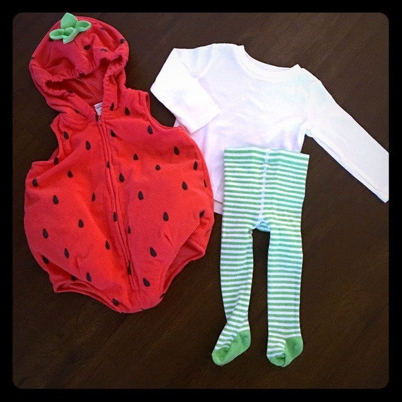 Carter's 🍓 Costume