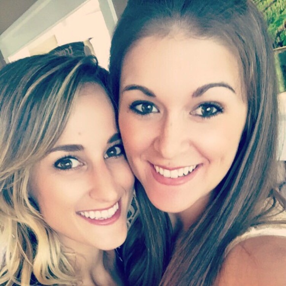 Meet your Posher, Shaina