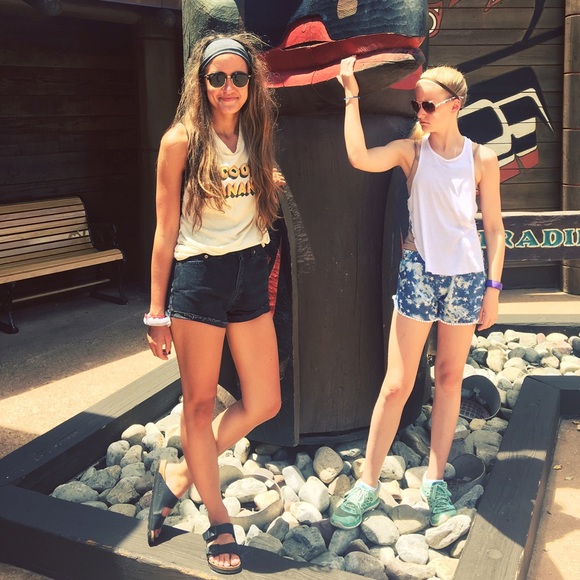 Meet your Posher, Kirstin - Picture 2 of 4