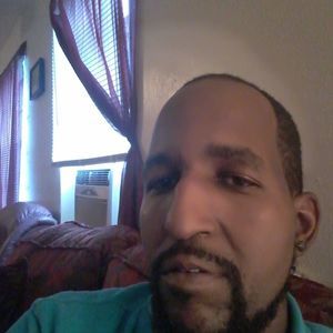 Meet your Posher, Carlin mrazertive