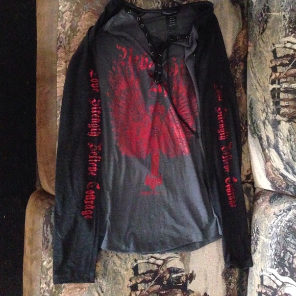Cowgirl Tuff Co. Brand long sleeve shirt