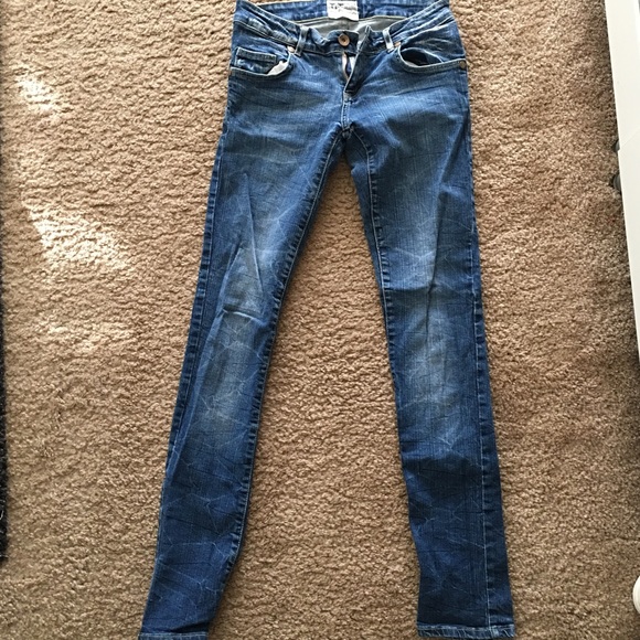 Zara TRF Low Waist Denim Blue Skinny Jeans - Picture 2 of 3