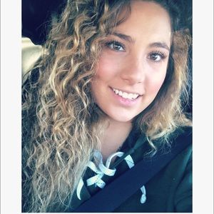 Meet your Posher, Bailey