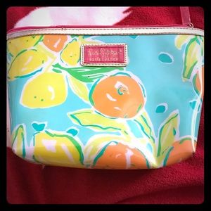 Lilly Pulitzer make up bag