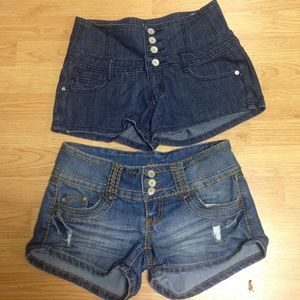 Almost Famous Shorts Size 5