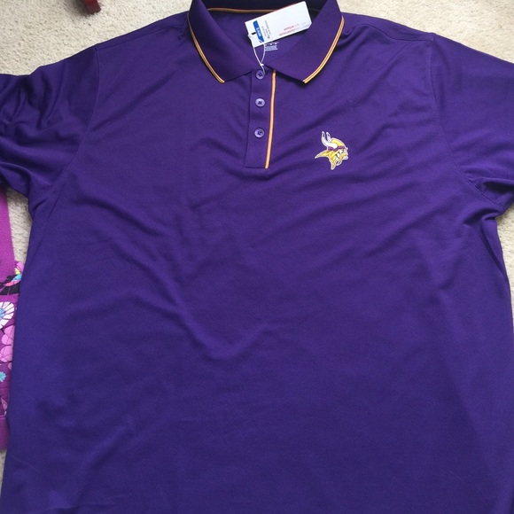 My boyfriend does not like this shirt.