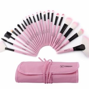 New 22 pc brush set!
