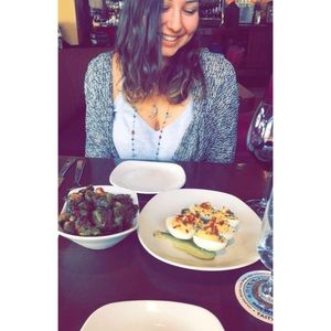 Meet your Posher, Bella