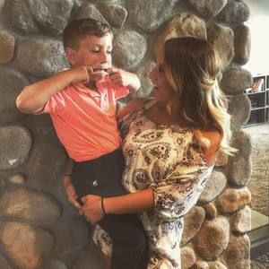 Meet your Posher, Raylee