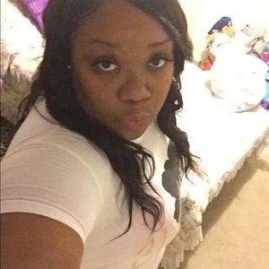 Meet your Posher, Tiffany