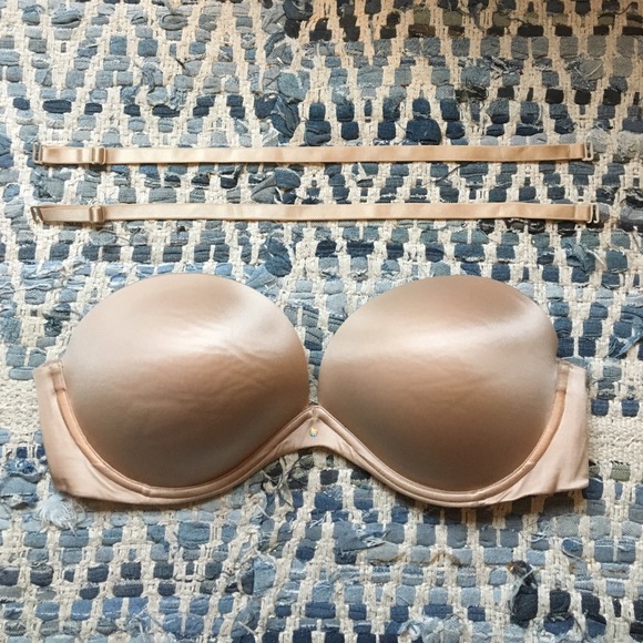 Victoria's Secret strapless push up bra 38D nude