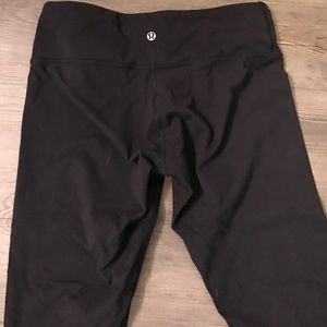 Black Lululemon leggings
