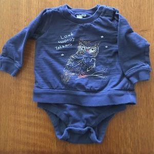 Baby gap onsie