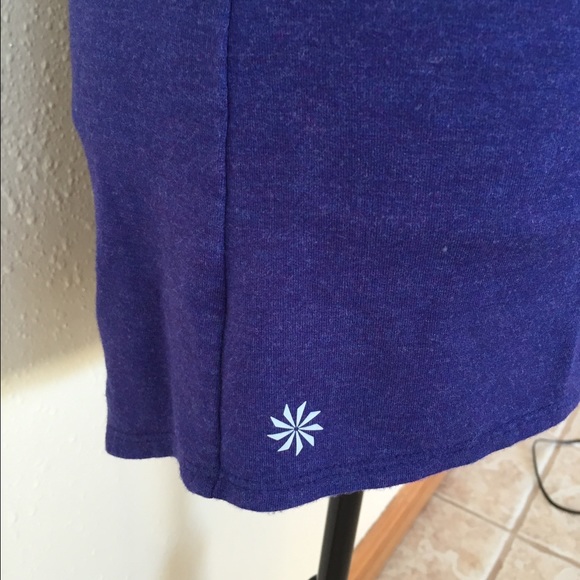 Athleta Blue Back Cross Stretch Long Yoga Tank XXS - Picture 4 of 4