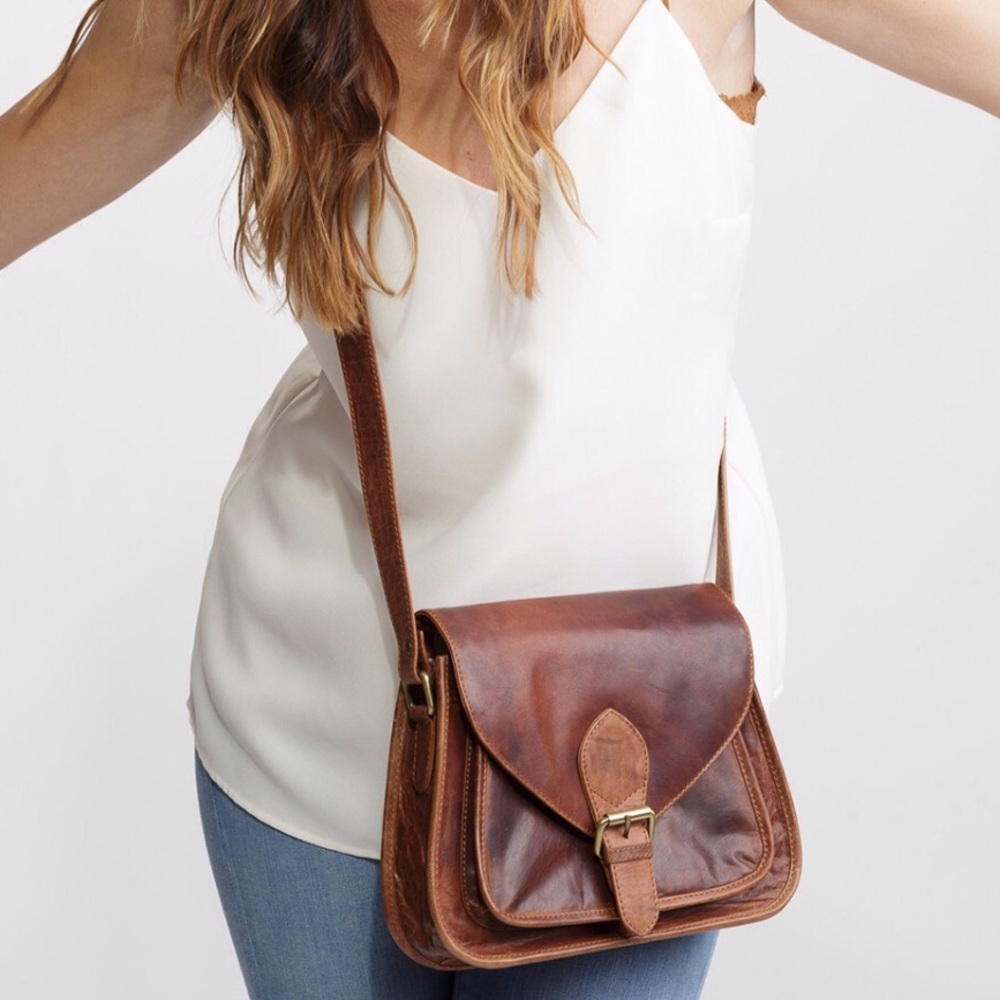 🍃💕JOYN All Leather Messenger Crossbody Bag - Picture 4 of 5