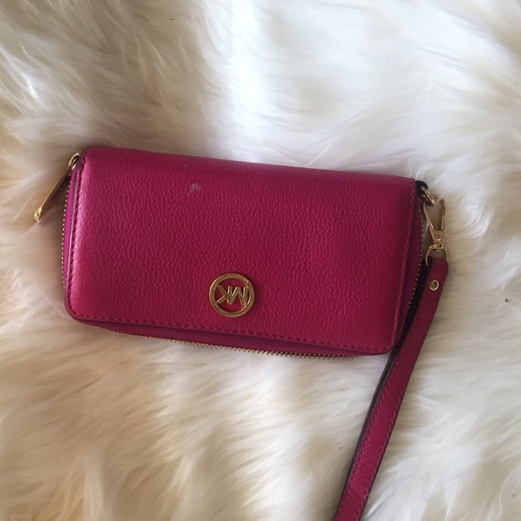 Michael kors pink wallet - Picture 1 of 4