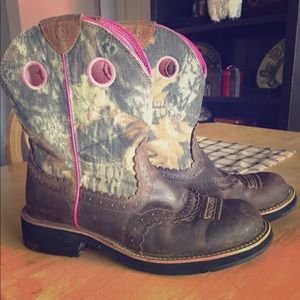 Ariat boots!
