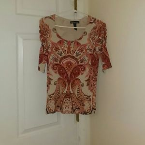 Three-quarter sleeve shirt