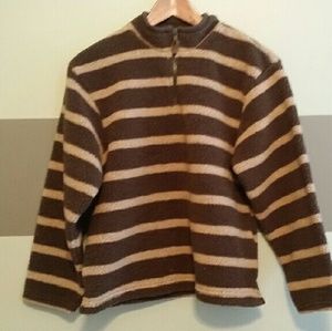 Warm and cozy shirt for boys