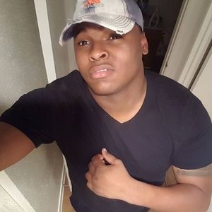 Meet your Posher, Corrie