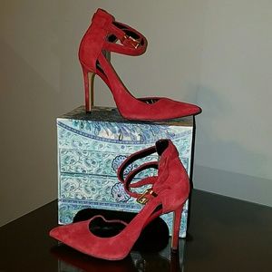 Guess Ambelu Heels