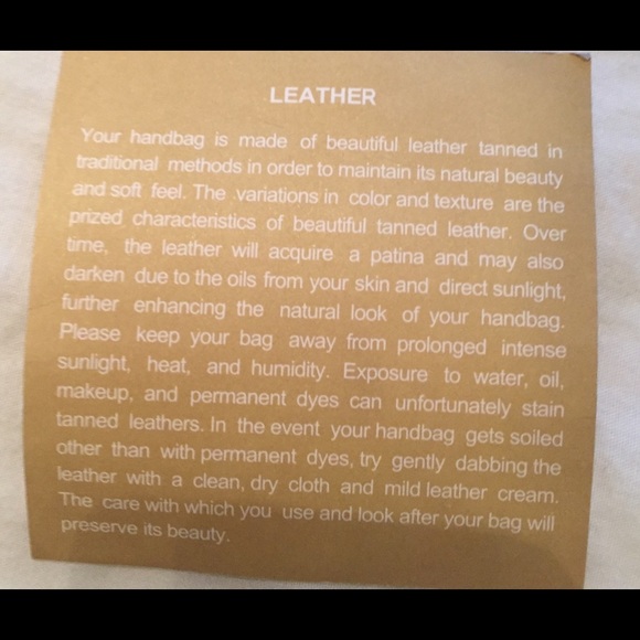 SOLDMichael Kors Large Bedford Leather Satchel - Picture 4 of 4