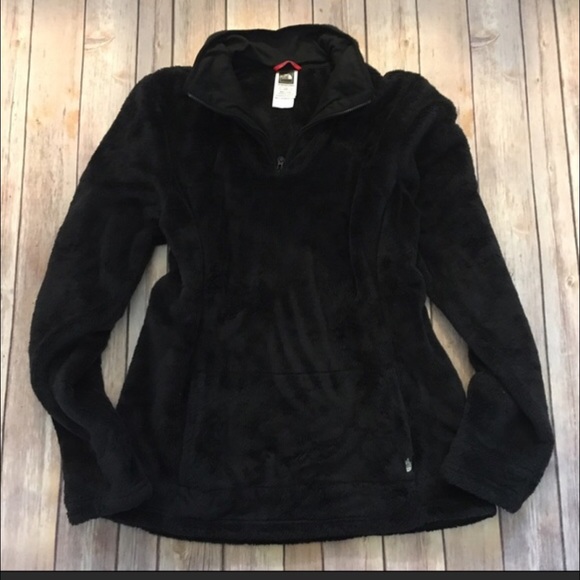 Black North Face 1/4 Zip