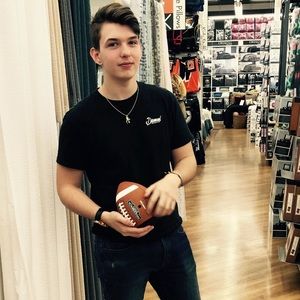 Meet your Posher, Robert