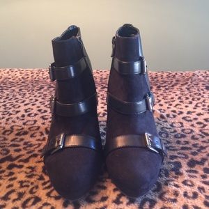 Sam & Libby Leather and suede booties size 8