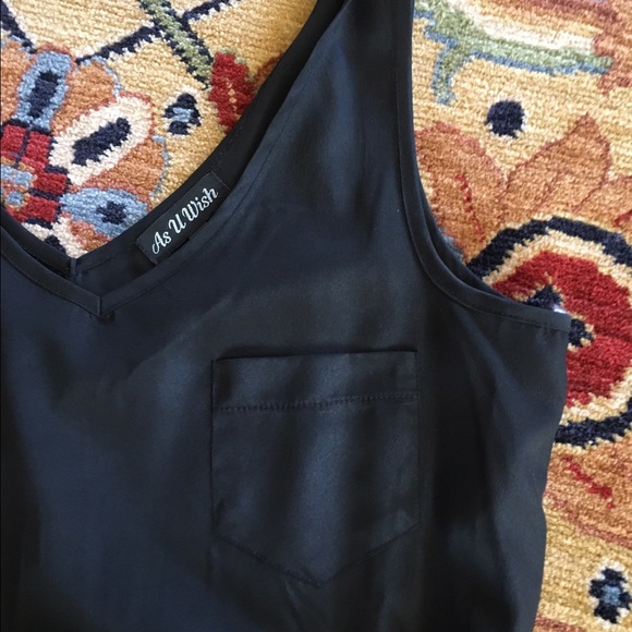 • Sequin Dress • - Picture 2 of 4