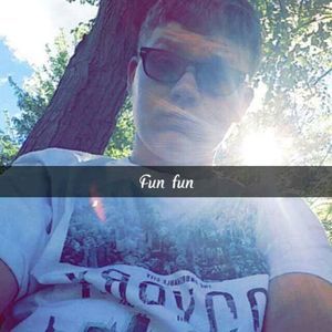 Meet your Posher, Dylan