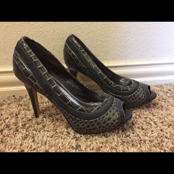 WHBM - Gray, size 5 1/2 peep toe heels. - Picture 1 of 1