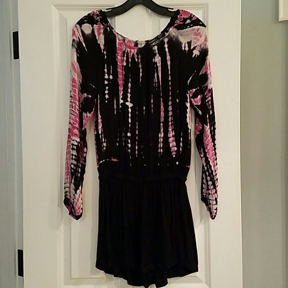 NWT Gypsy05 long-sleeved romper