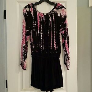 NWT Gypsy05 long-sleeved romper