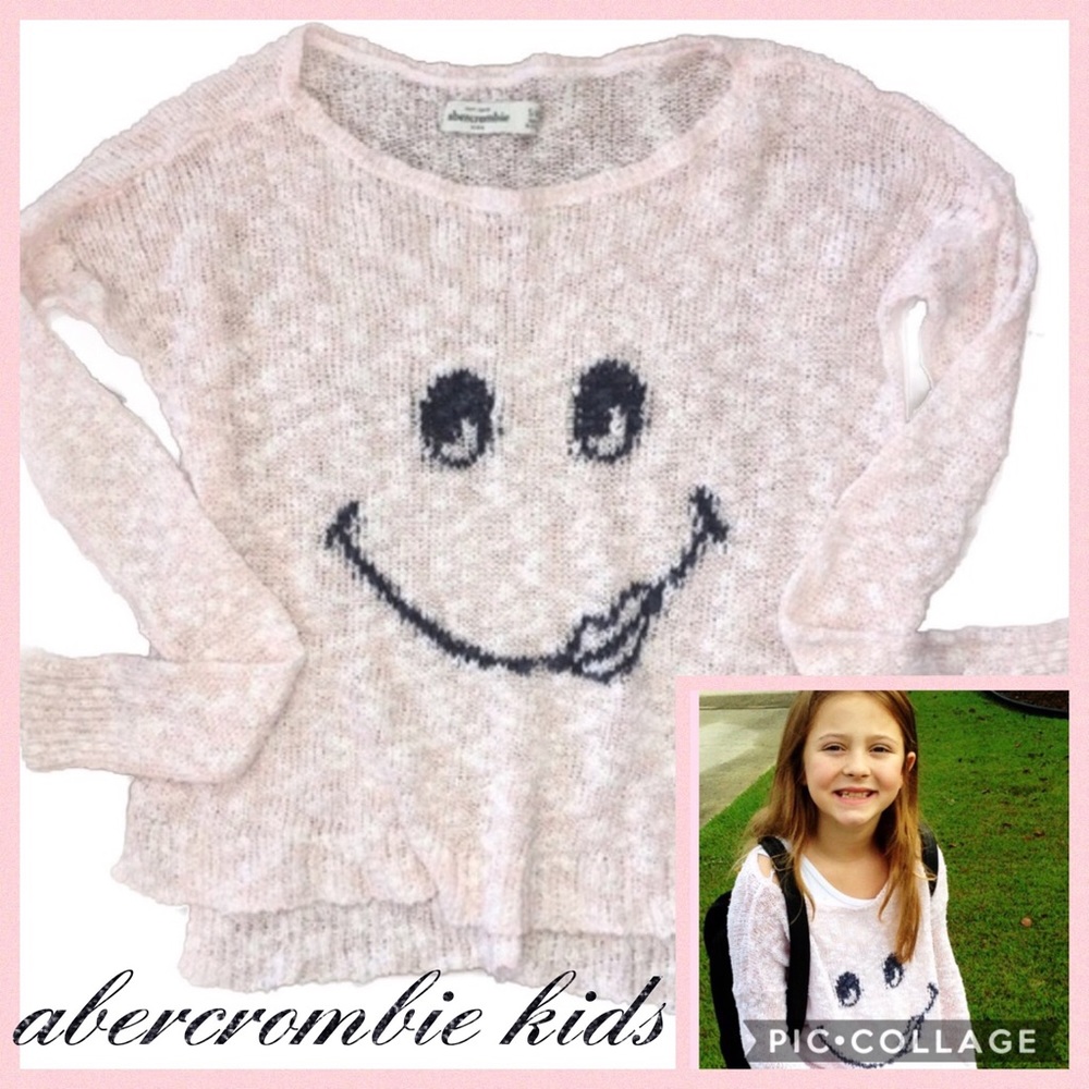 abercrombie kids Pale Pink "Smile" Sweater Sz S/M - Picture 1 of 6