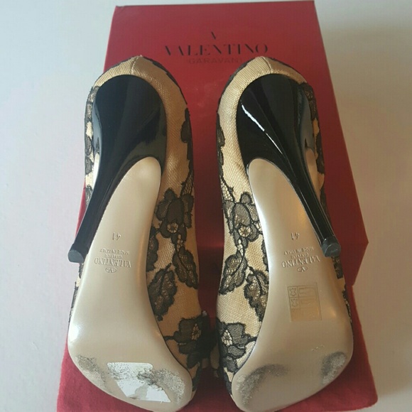Valentino Pumps - Picture 4 of 4