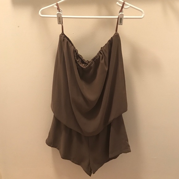 Strapless romper