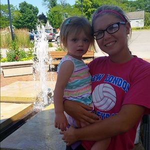 Meet your Posher, Casey