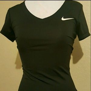 Nike Pro Fit Tee