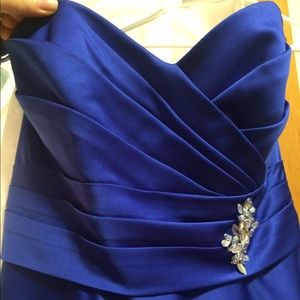 Alfred Angelo Gown | Size 6 | POCKETS |Cobalt blue