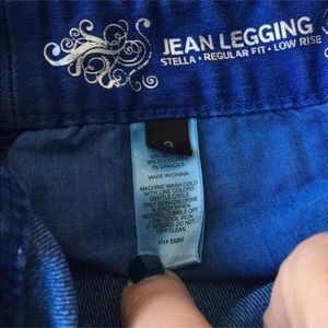 Express Jeans - Express Stella Jean Legging Low rise Regular Fit 2 Express Jeans - Express Stella Jean Legging Low rise Regular Fit 2