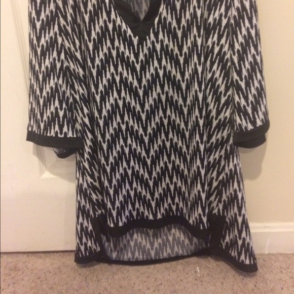 Chevron top - Picture 2 of 3