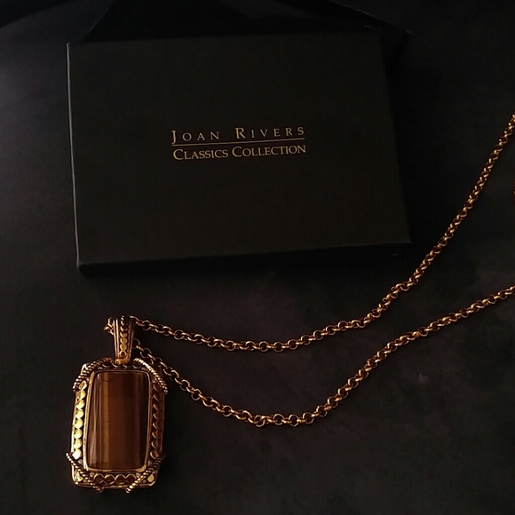 Joan Rivers Gold Tone Tigers Eye pendant