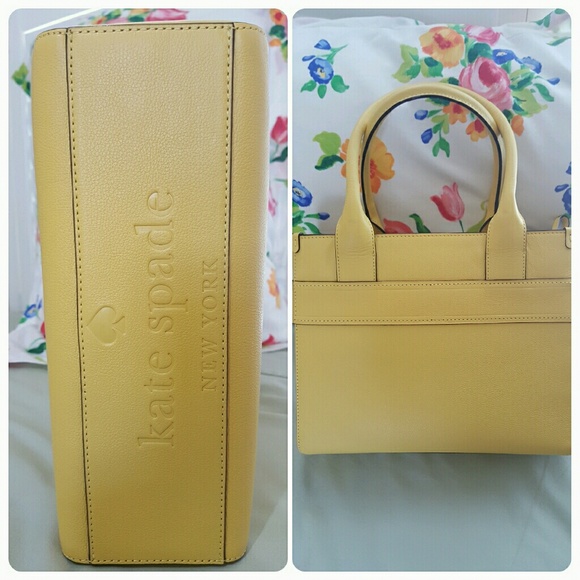Kate Spade tote - Picture 2 of 2