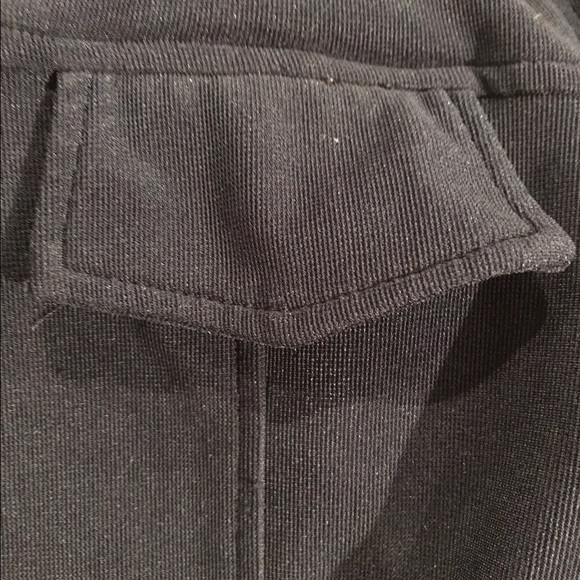 Zip Up Vest - Picture 4 of 4