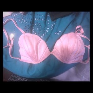 Mermaid shell bra