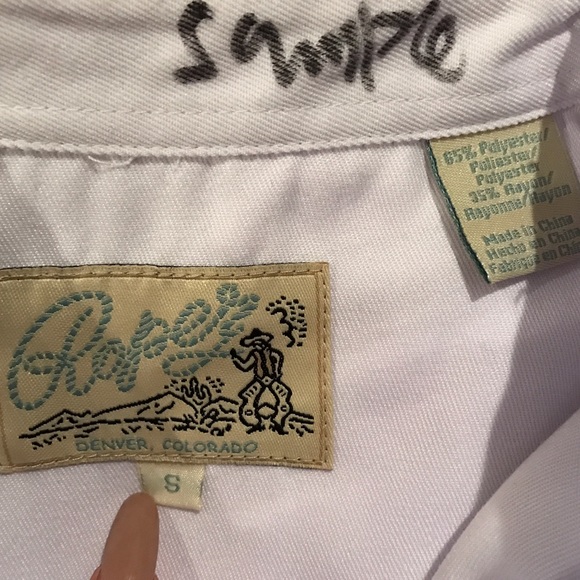 Roper button down - Picture 2 of 3